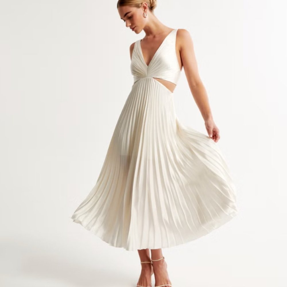 Pleated white dress by Abercrombie